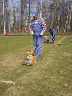 Rasensoden zurck verlegen
